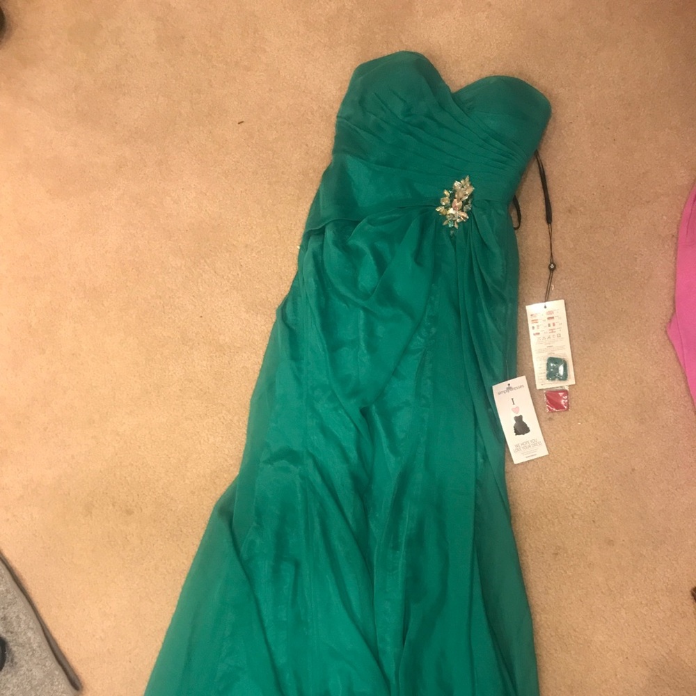 Brand new size 4 green prom dress